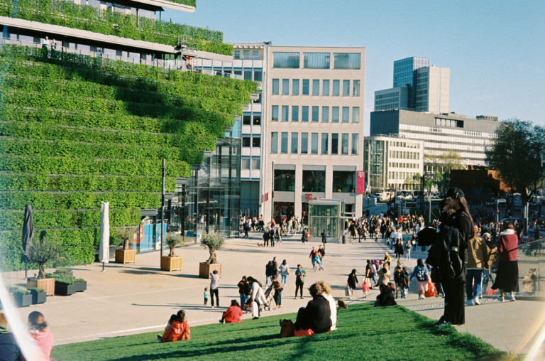 the-shift-toward-green-building-in-europes-housing-market-2025-guide